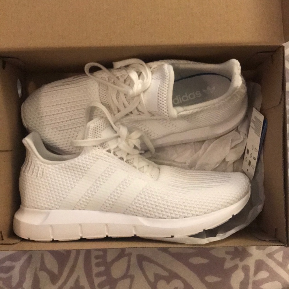 White Adidas Swift Run